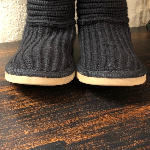 UGG Black Knit Boots 6 *Read description* - Picture 5 of 9